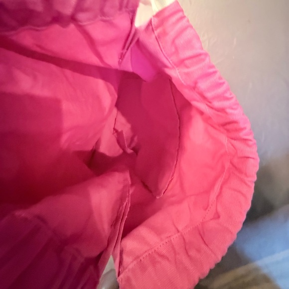 NWOT Born Pink Drawstring Backpack - Picture 5 of 7